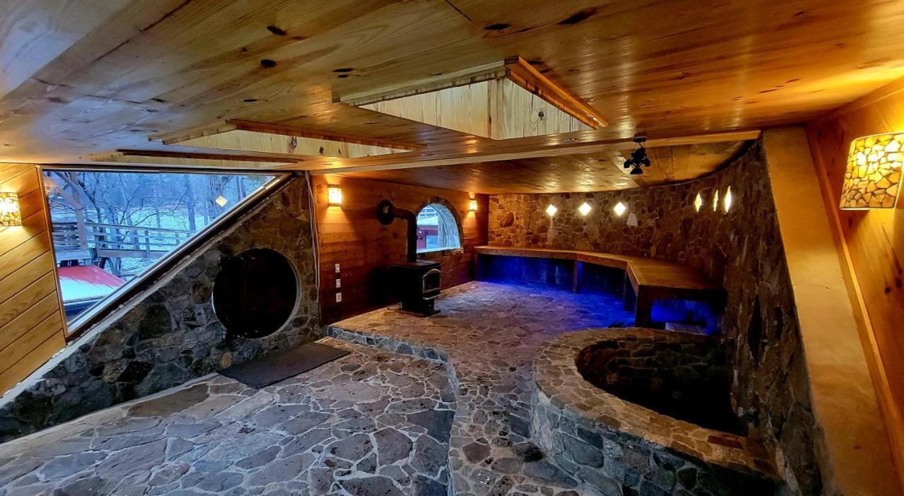 Shire Suite At White Lotus Eco Spa Retreat Stanardsville Exteriör bild