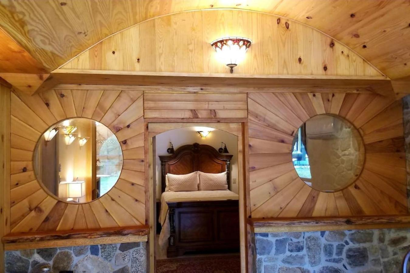 Shire Suite At White Lotus Eco Spa Retreat Stanardsville Exteriör bild
